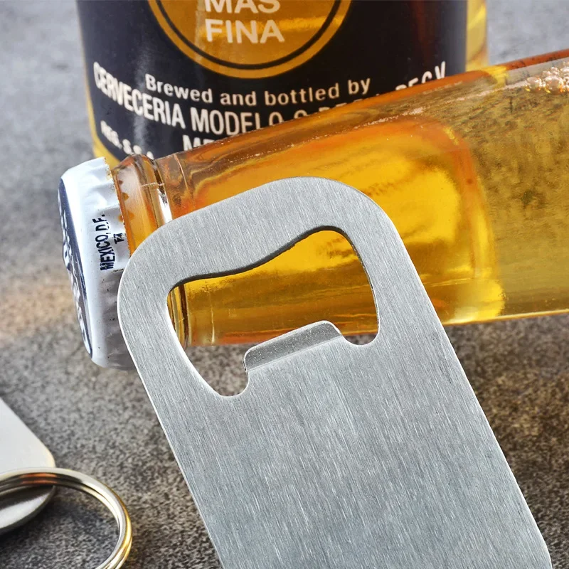 Llavero abridor de botellas de - Wine Beer Mini Fridge reseña y precio